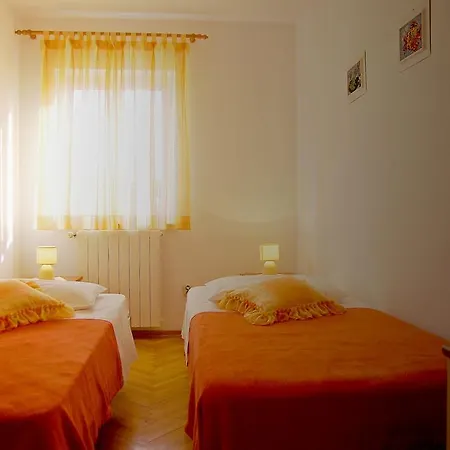 Sol Jardin Apartment *