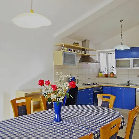 Sol Jardin Apartment *
